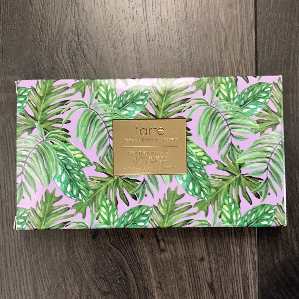 Tarte clay play vol 2 pallet